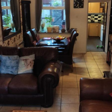 Castleton Apartment Belfast Bagian luar foto